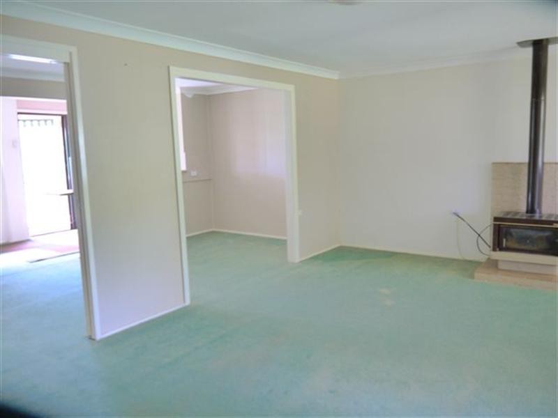 39 Bayline Drive, Point Clare NSW 2250