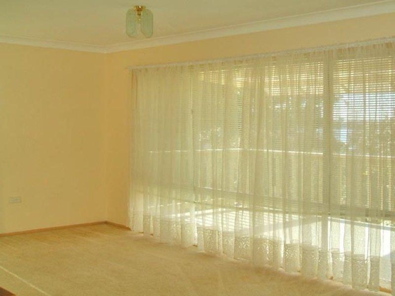 5 Thomas Street, Tascott NSW 2250