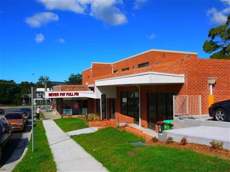 51 Brisbane Water Drive, Point Clare NSW 2250