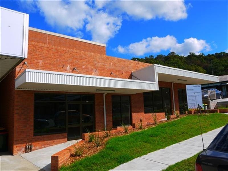 51 Brisbane Water Drive, Point Clare NSW 2250