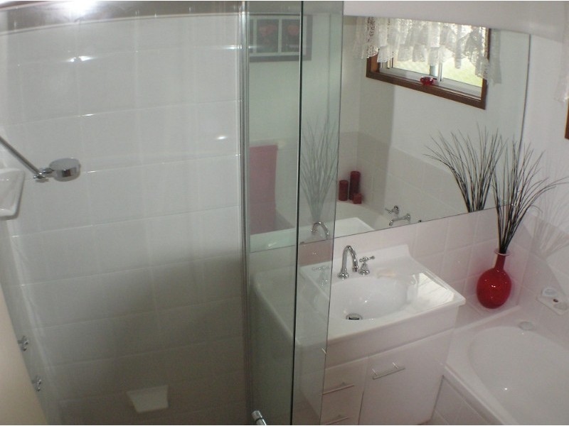 West Gosford NSW 2250