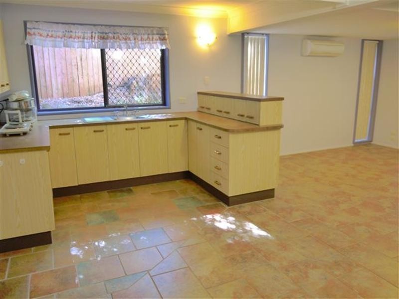 83 Brisbane Water Drive, Point Clare NSW 2250