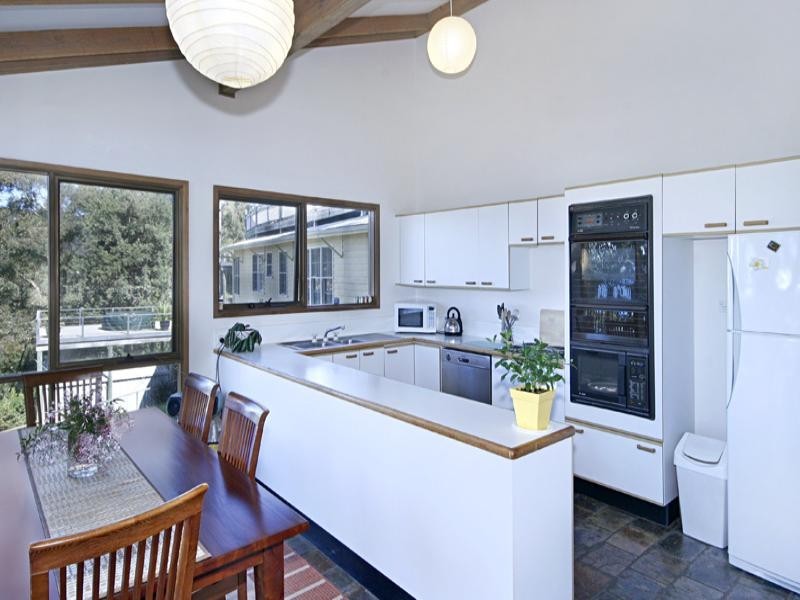 Tascott NSW 2250