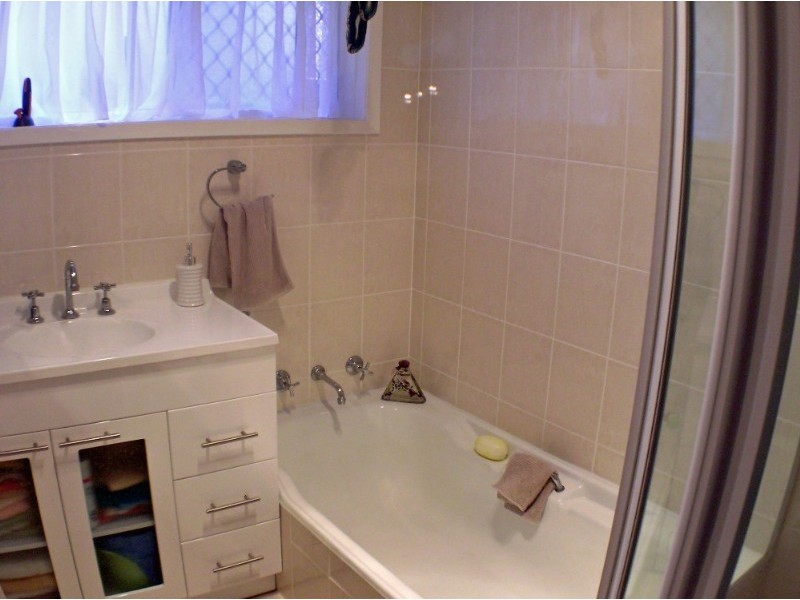 West Gosford NSW 2250