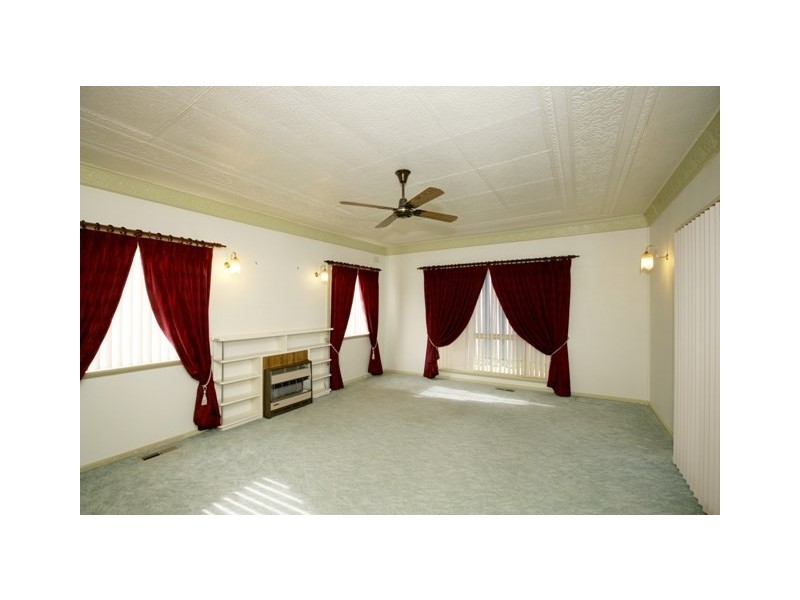 116 Grove Street, Wagga Wagga NSW 2650