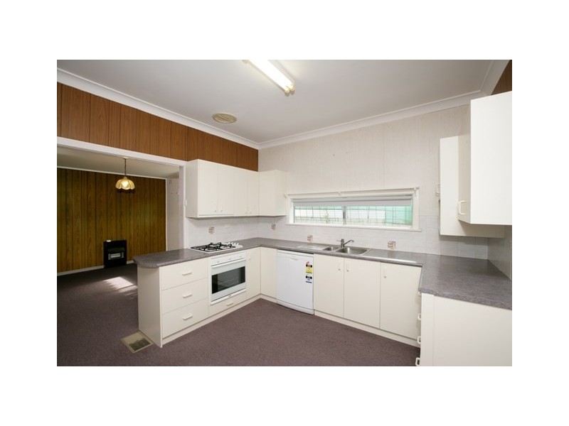 116 Grove Street, Wagga Wagga NSW 2650