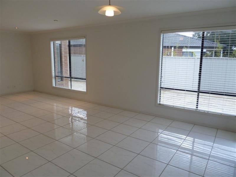 2/8 Ulandra Place, Wagga Wagga NSW 2650