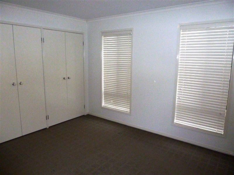 2/8 Ulandra Place, Wagga Wagga NSW 2650