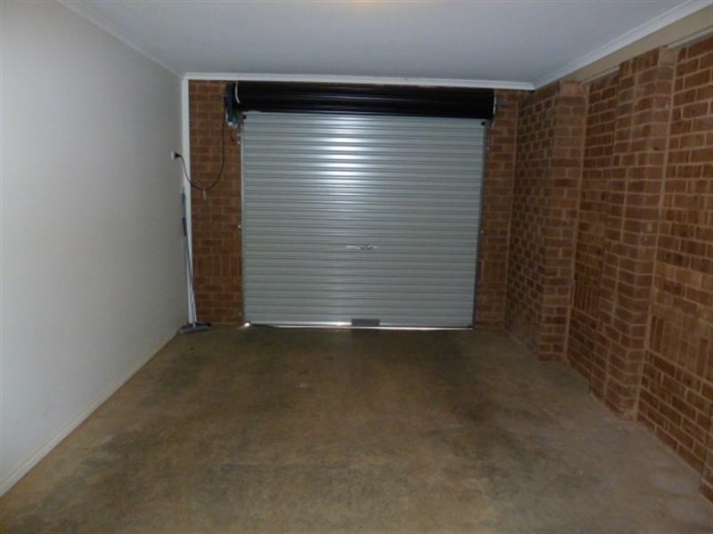 2/8 Ulandra Place, Wagga Wagga NSW 2650