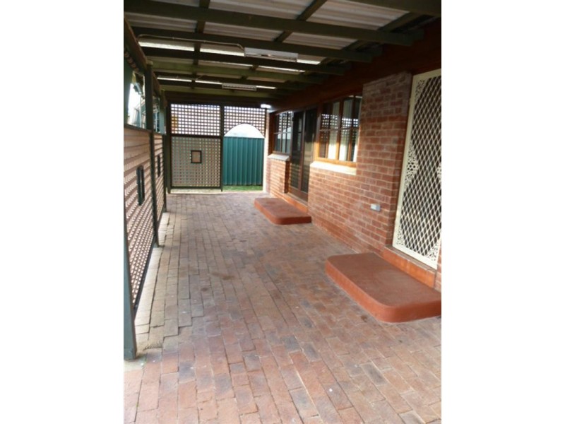 26 Thorne Street, Wagga Wagga NSW 2650