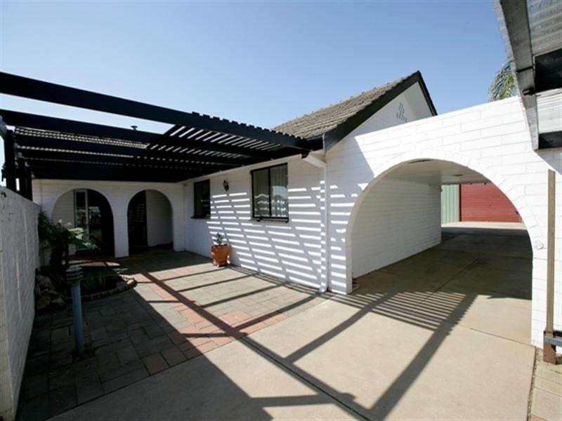 3 Crisp Drive, Wagga Wagga NSW 2650