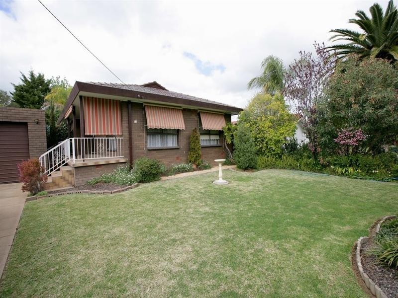 57 Raye Street, Tolland NSW 2650
