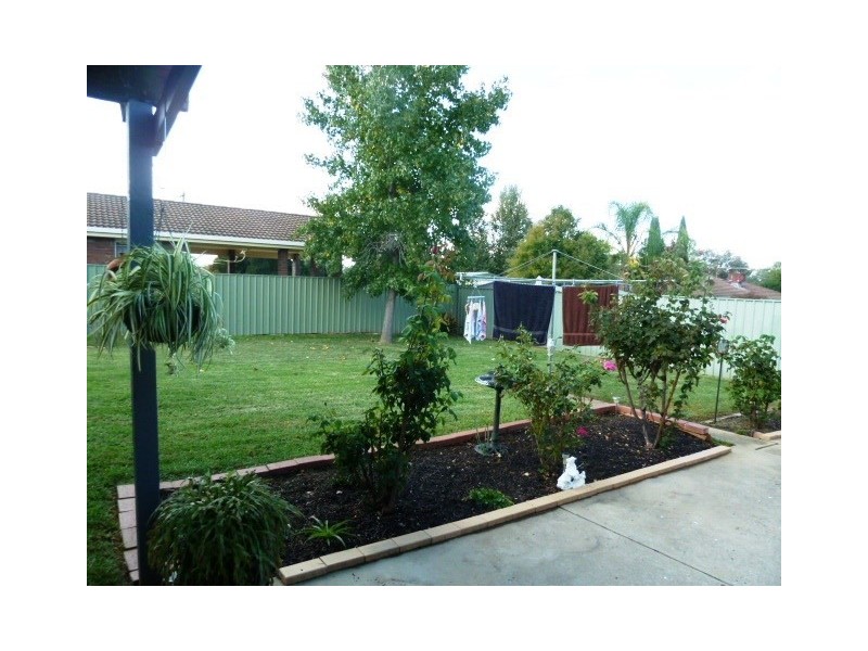 5 Hume Street, Wagga Wagga NSW 2650