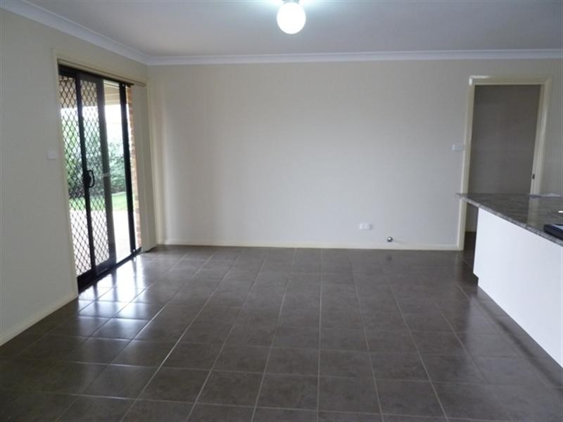 3/6 Yoogali Street, Wagga Wagga NSW 2650