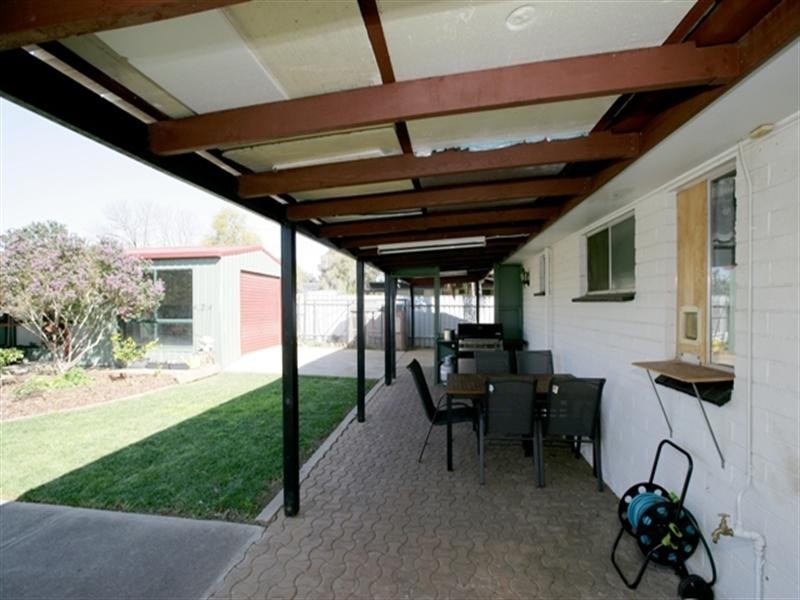 3 Crisp Drive, Wagga Wagga NSW 2650