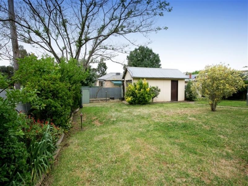 45 Hardy Avenue, Wagga Wagga NSW 2650