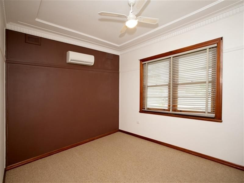 45 Hardy Avenue, Wagga Wagga NSW 2650