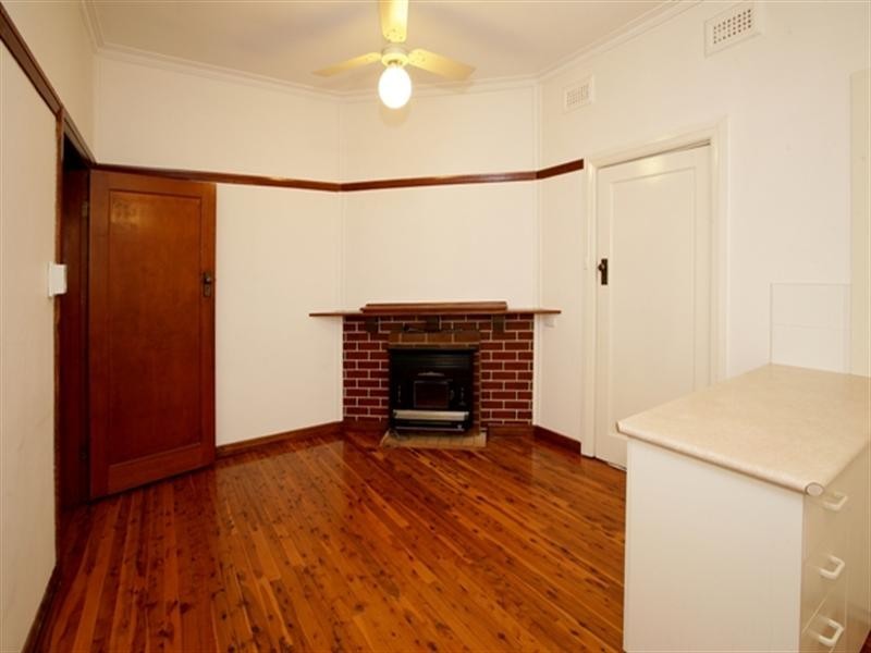 45 Hardy Avenue, Wagga Wagga NSW 2650