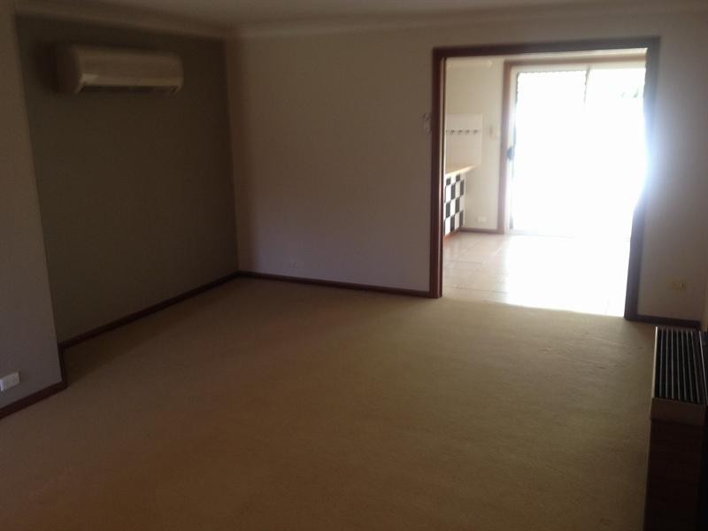 150 Gurwood Street, Wagga Wagga NSW 2650