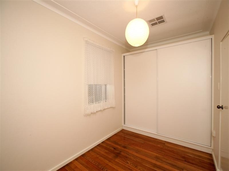 26 Bolger Avenue, Mount Austin NSW 2650