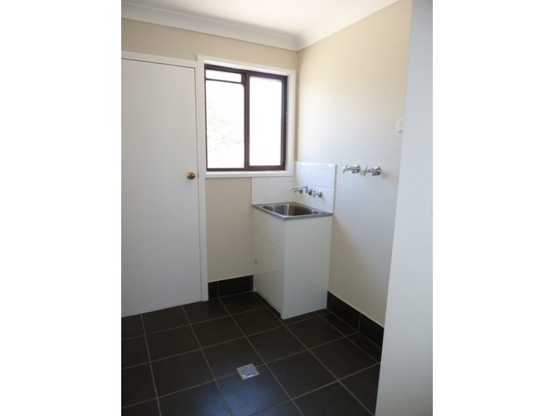 49 Graham Street, Lake Albert NSW 2650