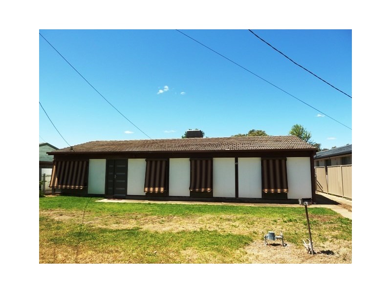 49 Graham Street, Lake Albert NSW 2650