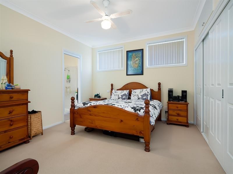 52 Dukes Road, Lake Albert NSW 2650