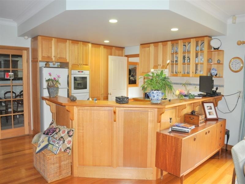 51 Kimberley Drive, Tatton NSW 2650