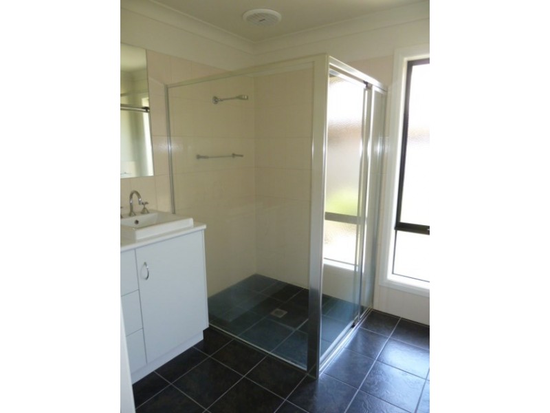 69 Stirling Boulevard, Tatton NSW 2650