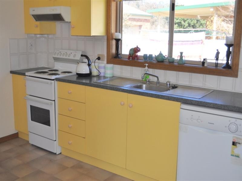 1/10 Gunn Drive, Estella NSW 2650