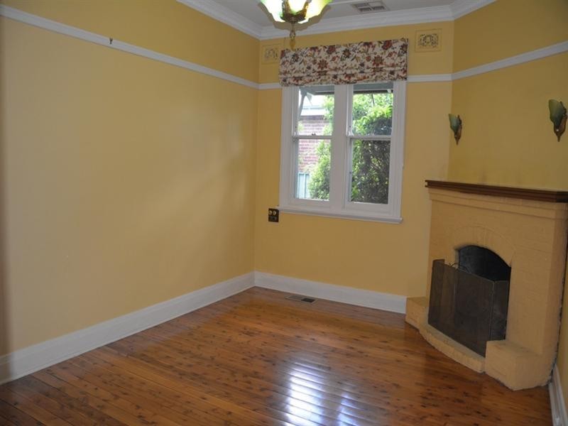 62 Brookong Avenue, Wagga Wagga NSW 2650