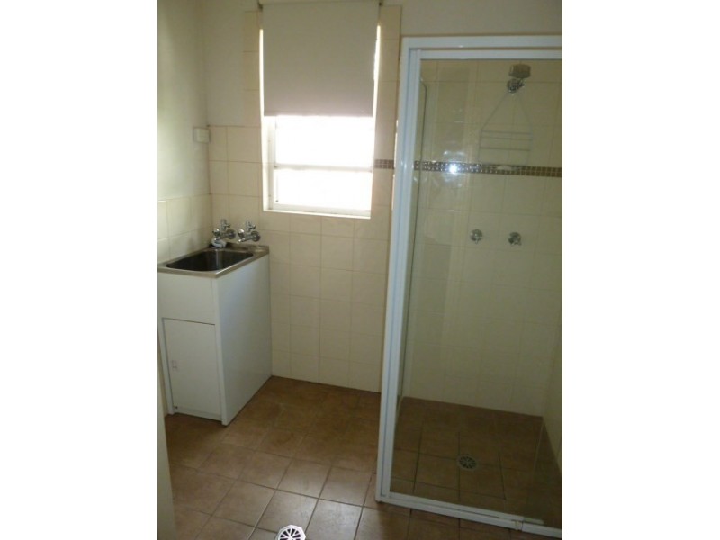 38 Wooden Street, Wagga Wagga NSW 2650