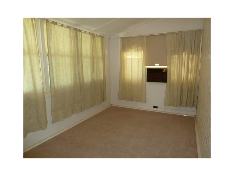 38 Wooden Street, Wagga Wagga NSW 2650