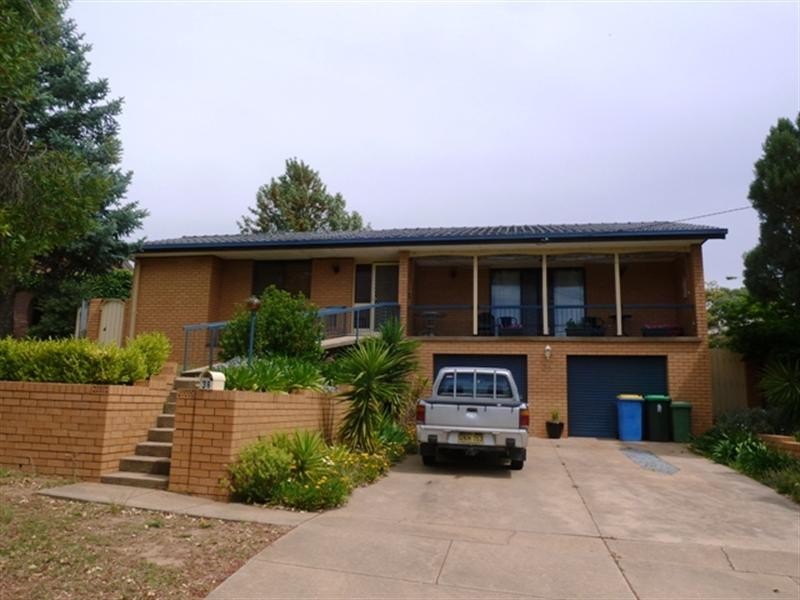 36 Alexander Street, Wagga Wagga NSW 2650