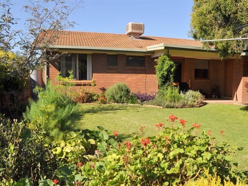 16 Bandera Avenue, Glenfield Park NSW 2650