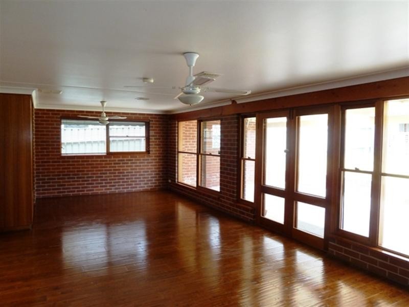 36 Garland Street, Wagga Wagga NSW 2650