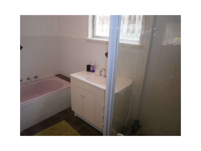 16B Broad Street, Wagga Wagga NSW 2650