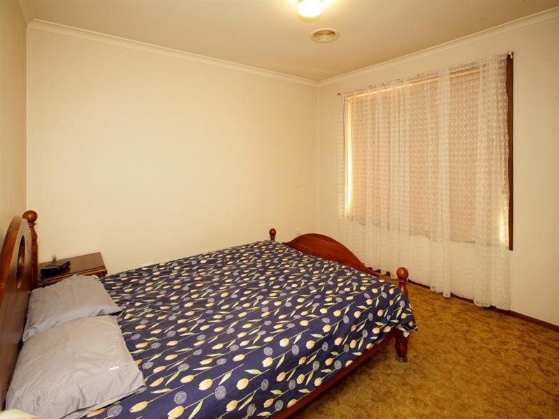 1/61 Main Street, Lake Albert NSW 2650