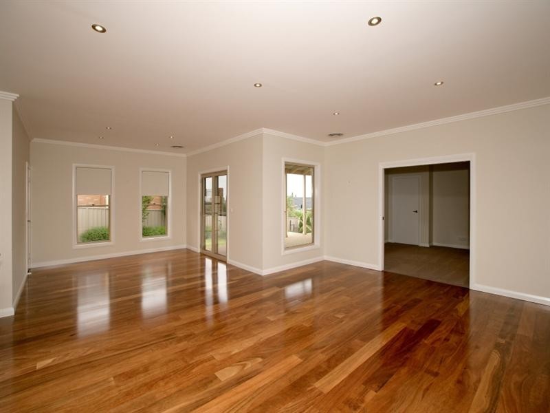 18 Brindabella Drive, Tatton NSW 2650