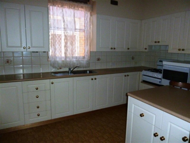 68 Peter Street, Wagga Wagga NSW 2650