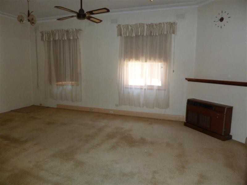 68 Peter Street, Wagga Wagga NSW 2650