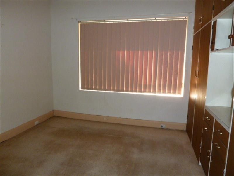 68 Peter Street, Wagga Wagga NSW 2650