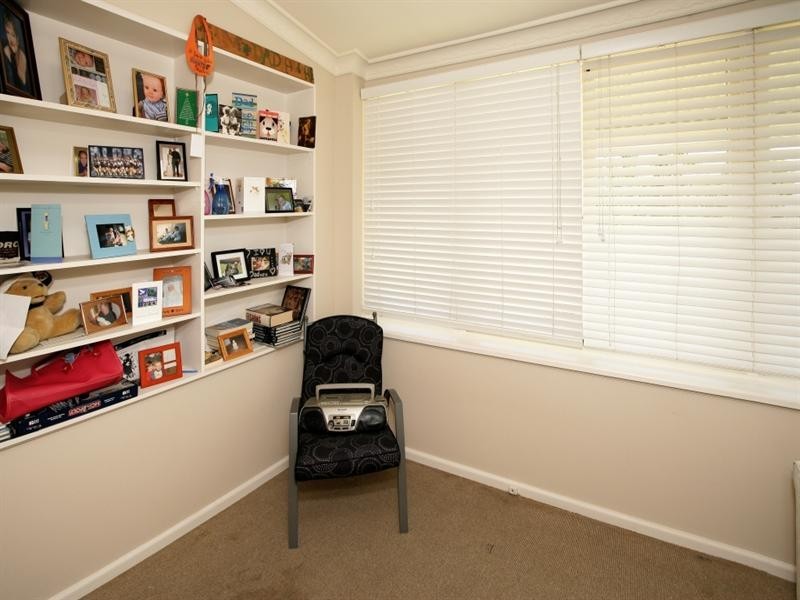 18 Hill Street, Turvey Park NSW 2650