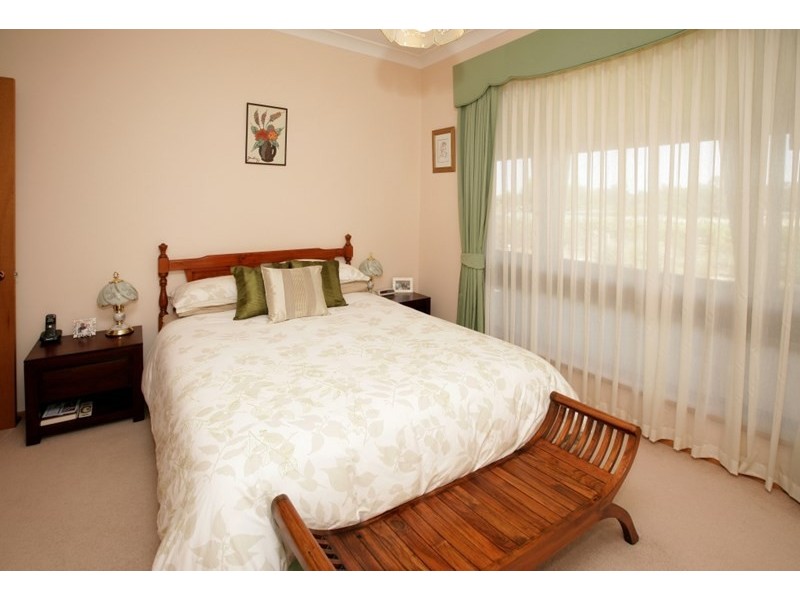 4 Stinson Street, Coolamon NSW 2701