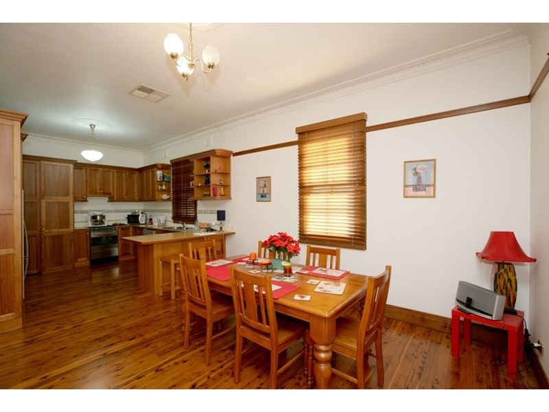 53 brookong Avenue, Wagga Wagga NSW 2650