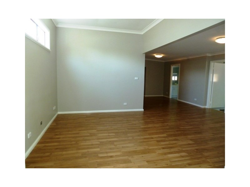 28 Best Street, Wagga Wagga NSW 2650