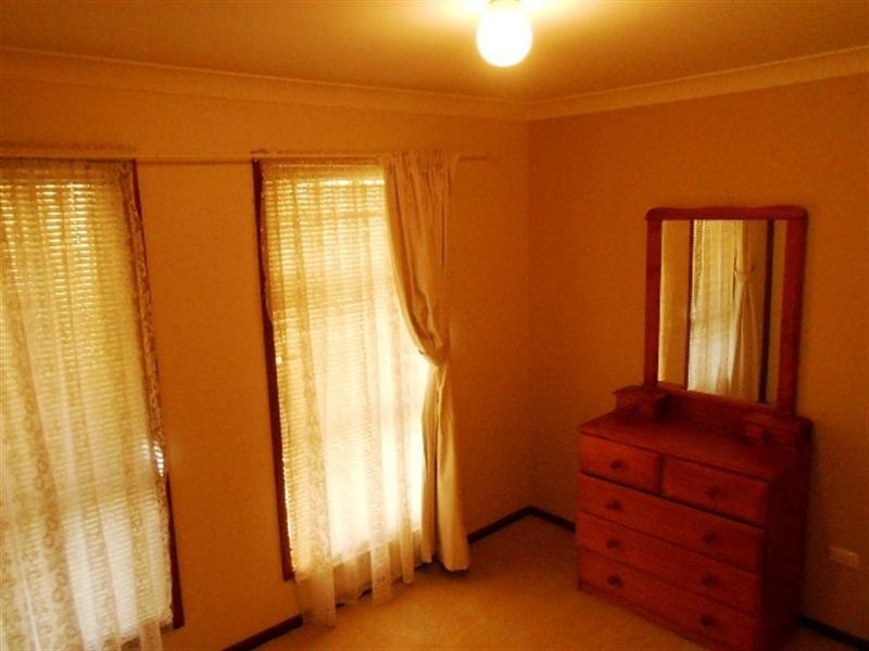 1/1 Yugana Place, Glenfield Park NSW 2650