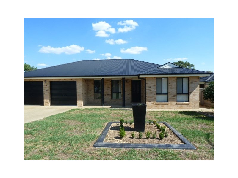 58 Jack Avenue, Wagga Wagga NSW 2650
