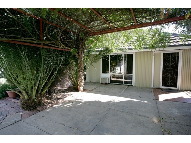 25 Wooden Street, Turvey Park NSW 2650