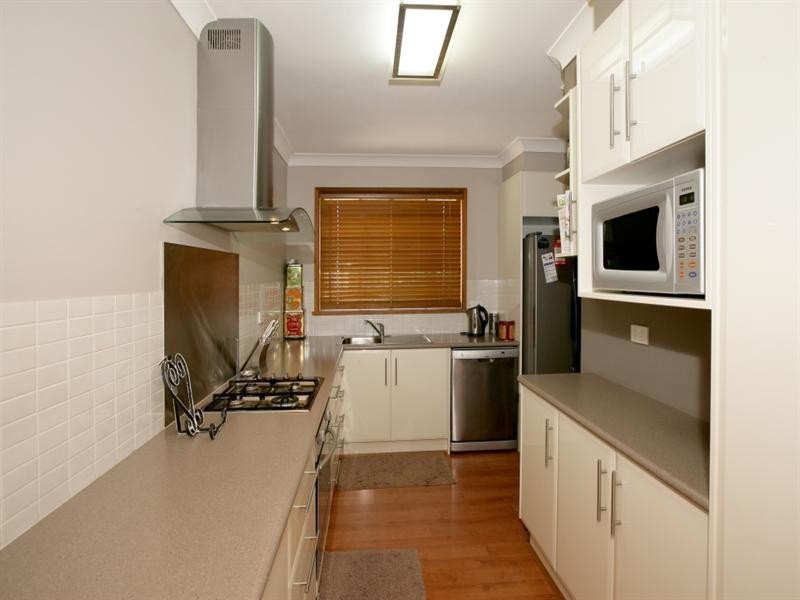 16 Carmody Street, Kooringal NSW 2650